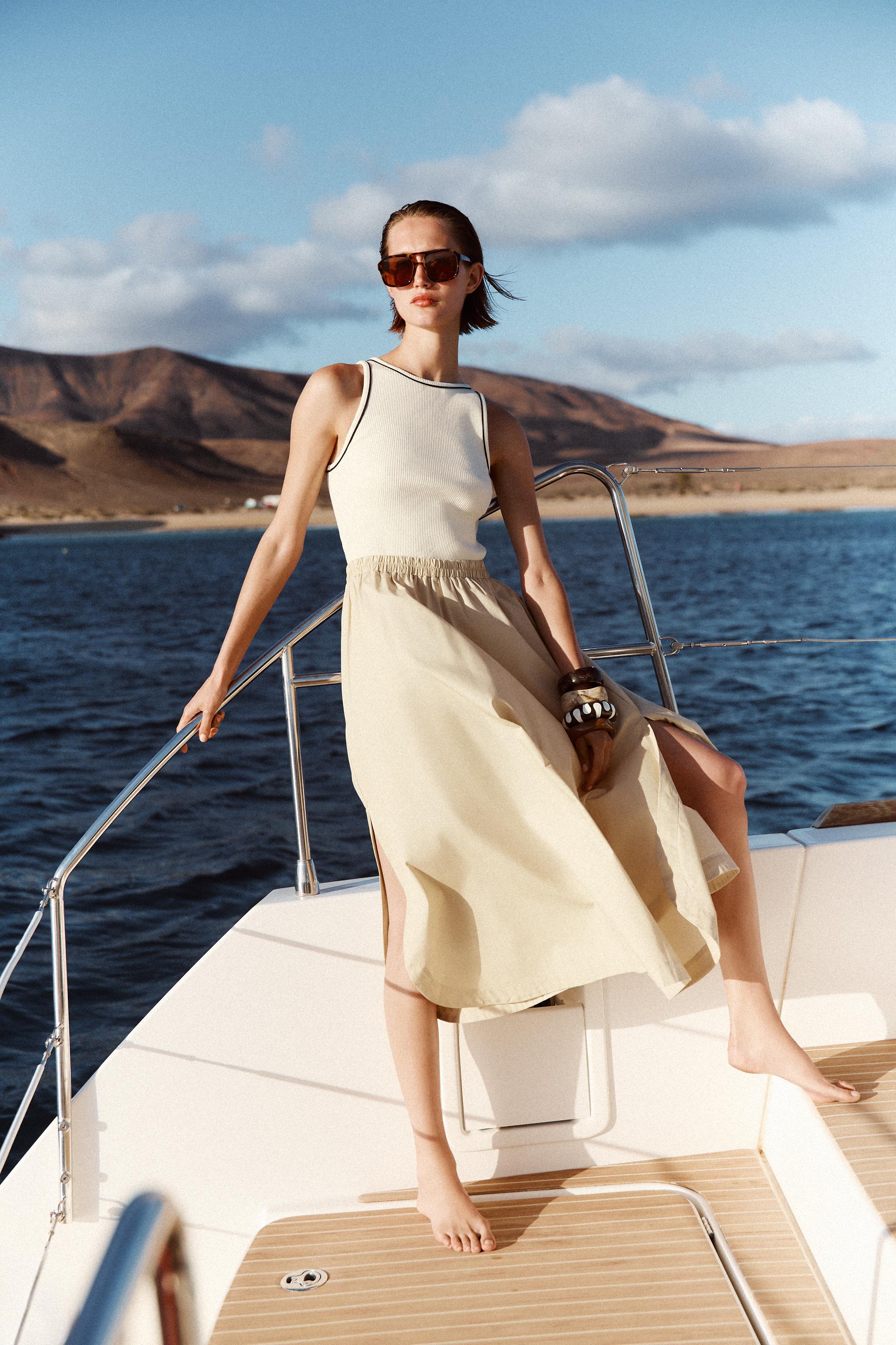 COMBINATION MIDI DRESS